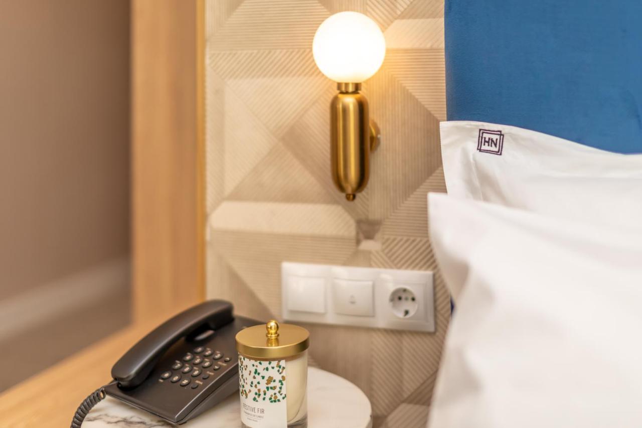 Newport Hotel クタイシ エクステリア 写真